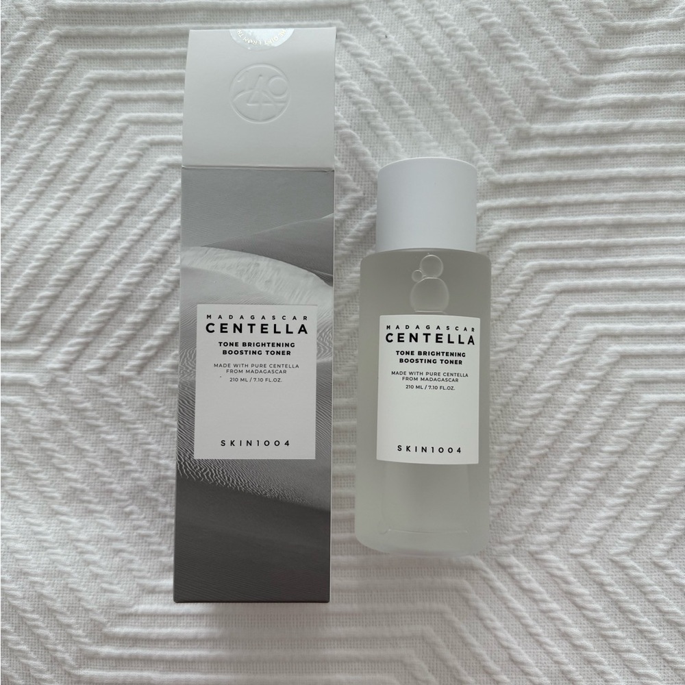 SKIN1004 Centella Tone Brightening Boosting Toner